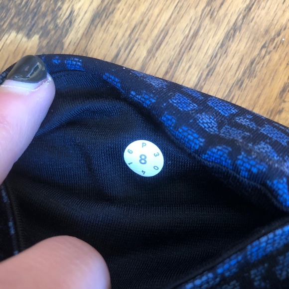 NWOT Lululemon Deep Breath Crop - Picture 4 of 11